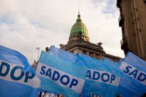 Lee más sobre el artículo SADOP exige por paritarias y ganancias
